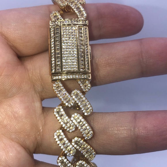 8ct Link Bracelet - Picture 9 of 16